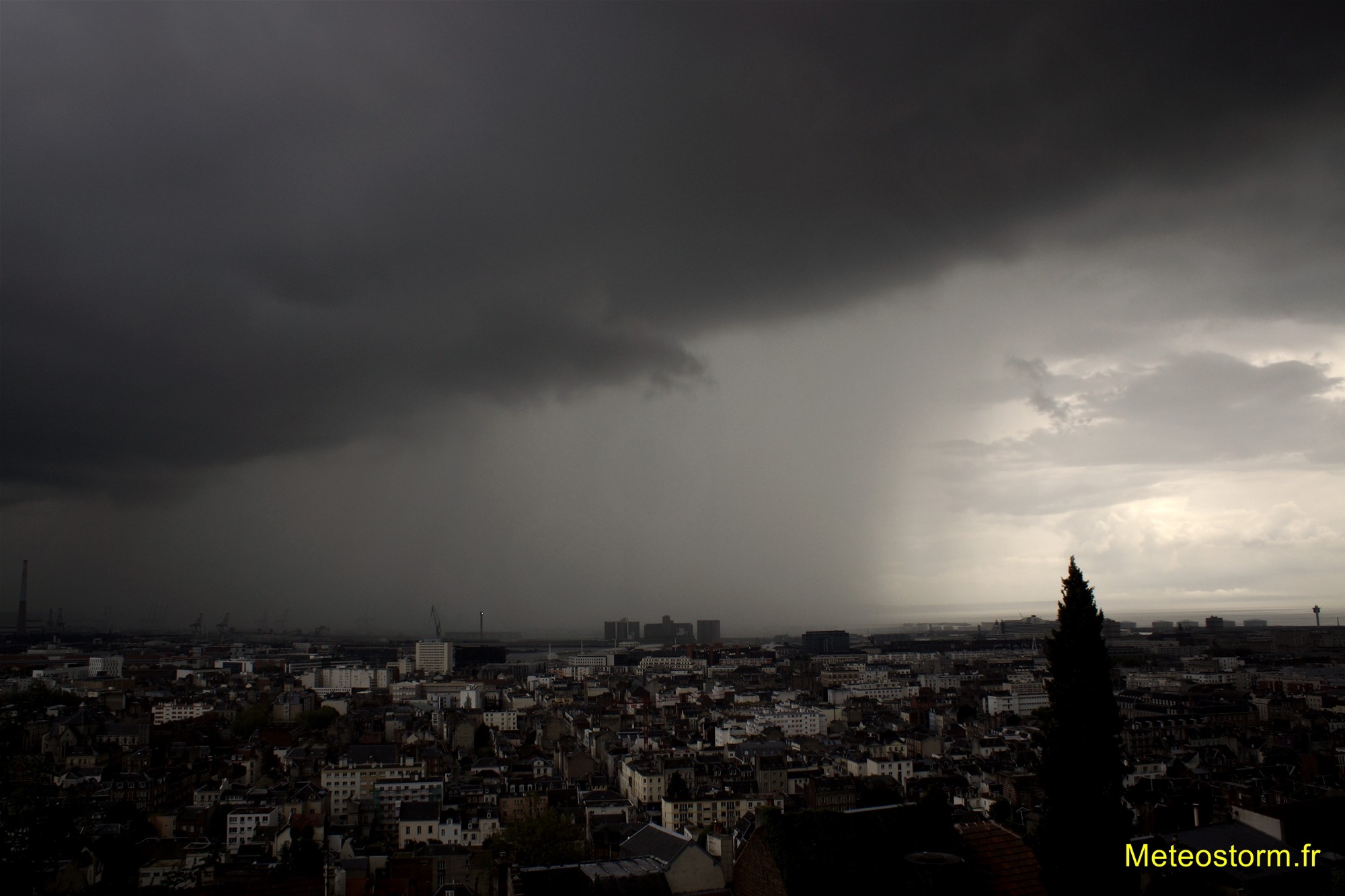 Orage du 10/05/2016 au Havre (76)