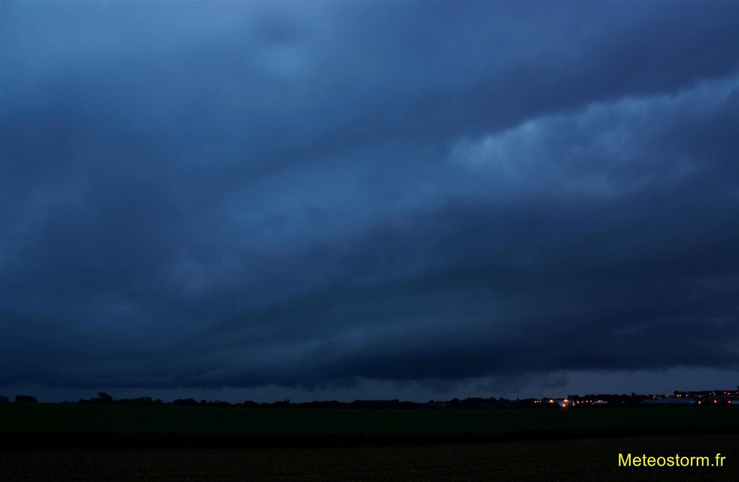 Arcus (non-orageux) du 26/05/2016 au Havre (76)